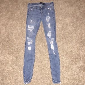 Hollister jeans